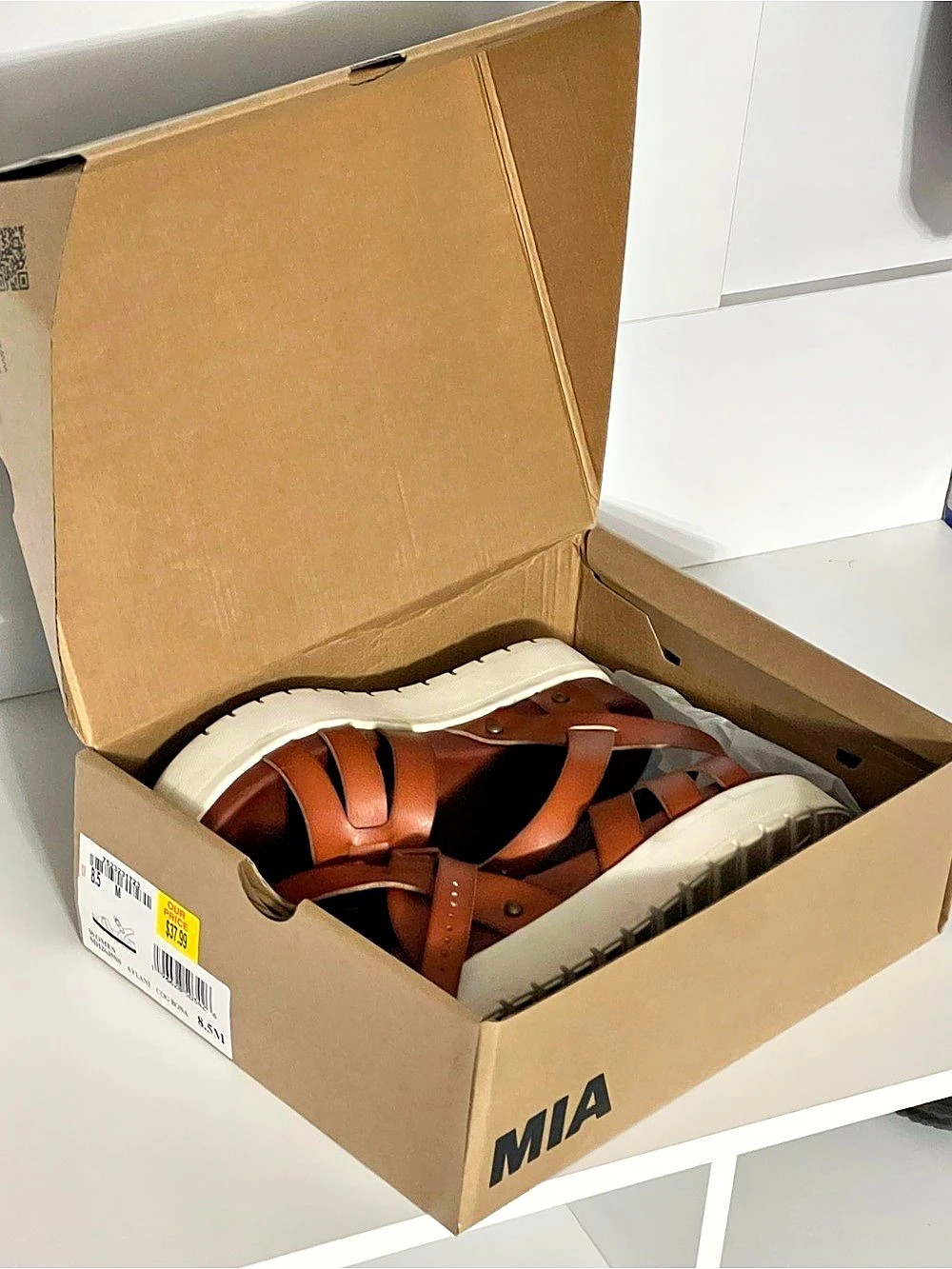 MIA Platform Sandals in Brown & White US 8.5 M